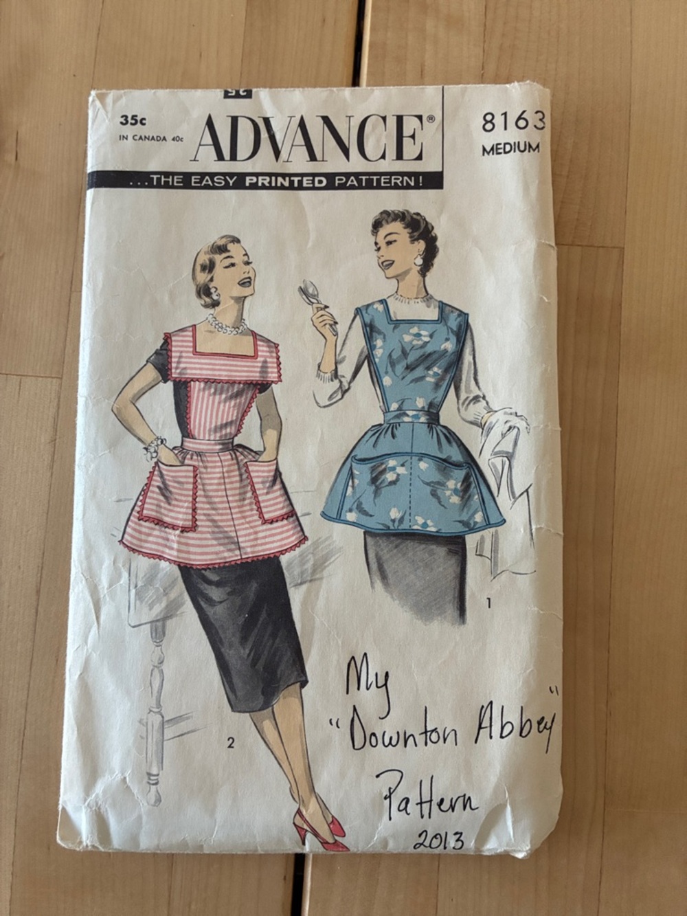 Vtg 50s Advance 8163 Cobbler Apron Pattern sz M 2 versions Feminine Square Neck